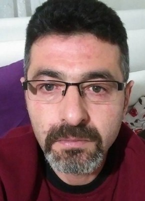 İlhan, 53, Türkiye Cumhuriyeti, Çankaya