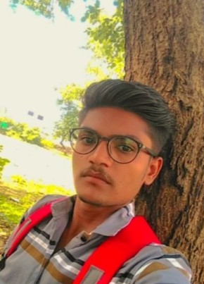 Harshal, 22, India, Mumbai