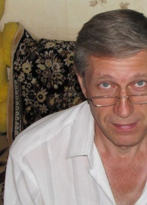 Вадим, 63, Россия, Алупка