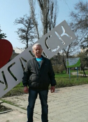 Владимир, 67, Україна, Розкішне
