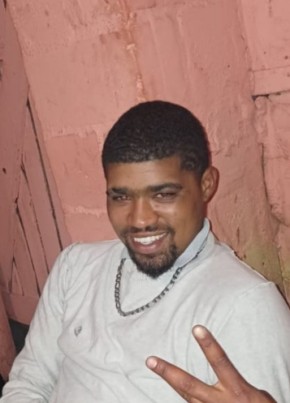 Roger из IPitoli 23 года