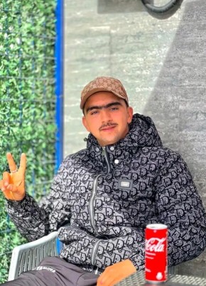 AYUOB из Algiers 23 года