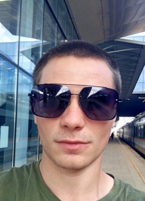 виталик, 22, Россия, Москва