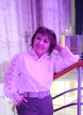 Инна из Новоуральска 67 лет