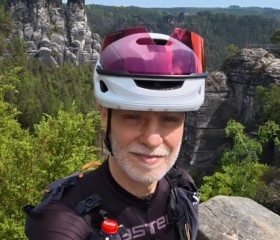 Валерий, 48, Berlin