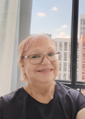 Лариса из Екатеринбурга 60 лет