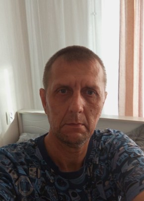Олег из Сарапула 48 лет