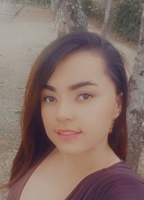 Fernanda из Yarumal 25 лет