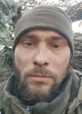 Дмитрий, 34, Россия, Киров (Кировская обл.)