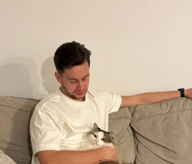 Anonim, 28, Kortrijk