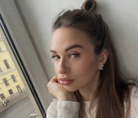 Polina, 31, Yekaterinburg
