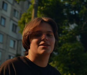 Daniil, 18, Tula