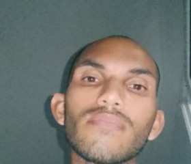 Miguel, 30, Porlamar