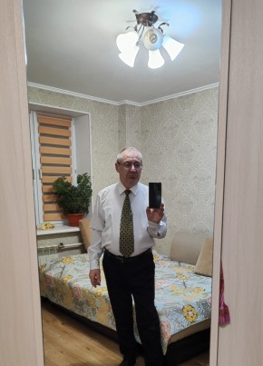 Sogomonova misak, 62, Russia, Klin