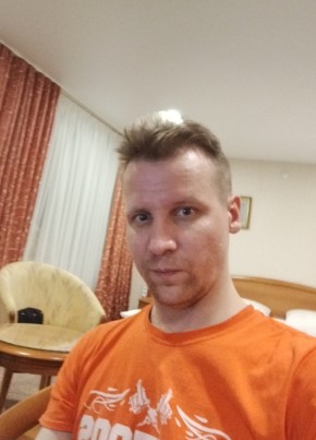 Дмитрий из Череповеца 37 лет