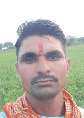 Mahindr gurjar, 37, India, New Delhi