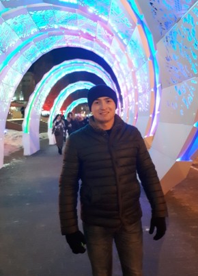 Рустам из Каспийска 38 лет