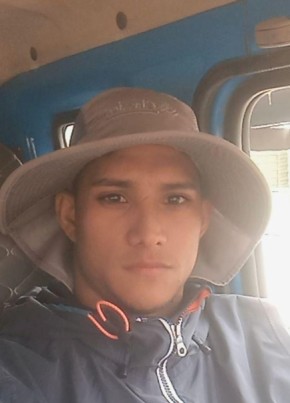 Alinyer из Lima 30 лет