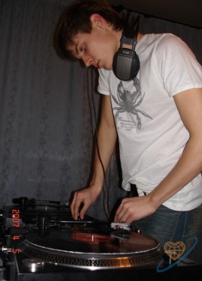 DJ_T0NiC, 35, Россия, Москва