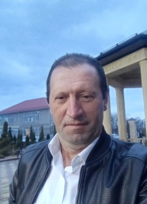 Анзор из Нальчика 50 лет