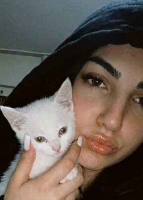 Алина из Краснодара 23 года