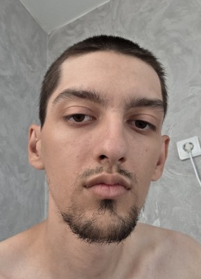 Вячеслав из Новосибирска 23 года