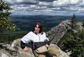 Avrora, 51 - Just Me