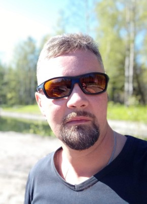 Константин, 43, Россия, Коммунар