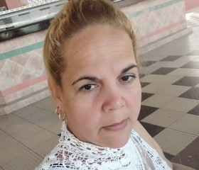 Irelys, 45, Torrelavega