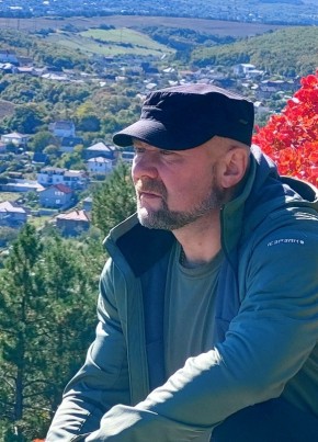 Дмитрий из Тюмени 53 года