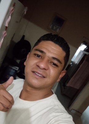 Carlos Henrique из Região de Campinas (São Paulo) 26 лет
