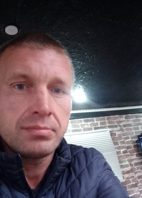 Алексей из Волхова 45 лет