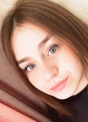 Аня, 23, Россия, Москва