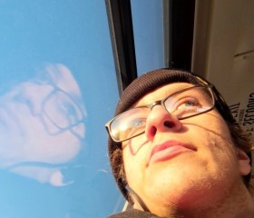 Max, 19, Edmundston