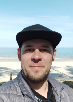 Олег из Мамоново 39 лет
