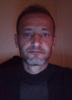 Zafer, 46, Türkiye Cumhuriyeti, Ankara
