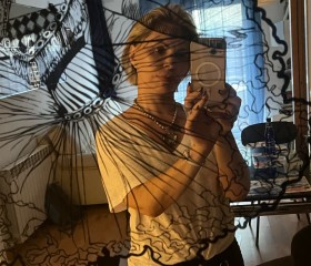 Katya, 47, Saint Petersburg
