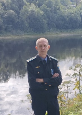 Сергей из Новой Ладоги 54 года