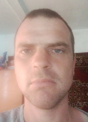 Игорь из Завитинска 32 года