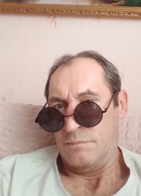 Олег, 50, Россия, Харабали