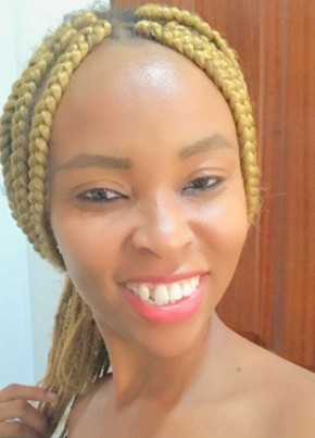 Maria, 29, Kenya, Mombasa