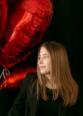 Света из Новоуральска 31 год