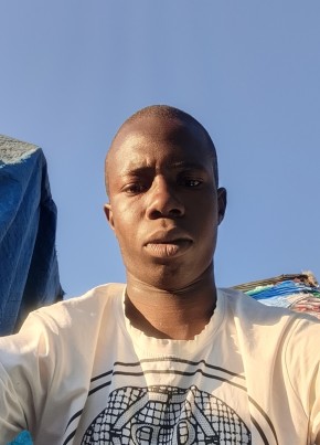 Junior из Harare 28 лет