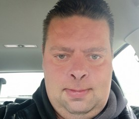 Peter, 37, Leiden