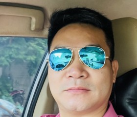Mạnh Đạt, 40, Hanoi