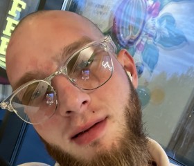 Aleksey, 26, Noyabrsk