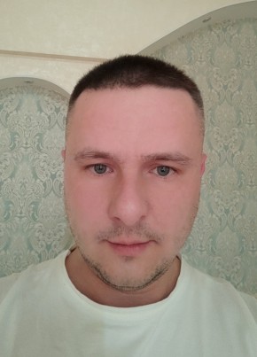 Андрей, 33, Россия, Ломоносов