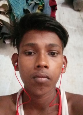 Vhushankumar, 20, India, Andol