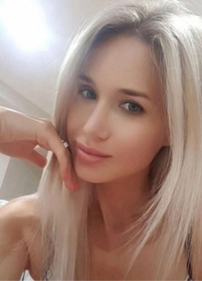 Катя, 23, Россия, Махачкала
