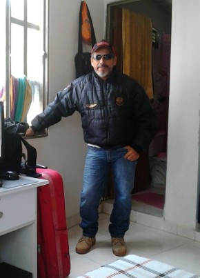 Ernesto Sánche, 59, República de Colombia, Santafe de Bogotá